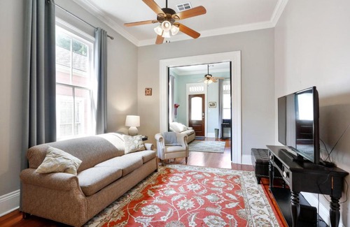 Algiers Point Apartment | Historic House in Algiers Point!!