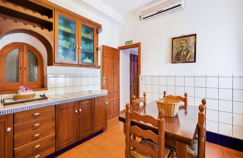 Pozo-Lorente Villa | Historic House near Alcalá del Júcar