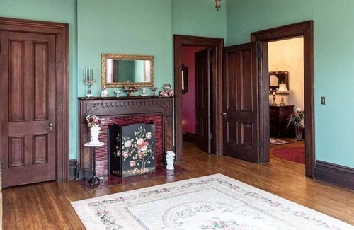 Poseyville House | Historic house