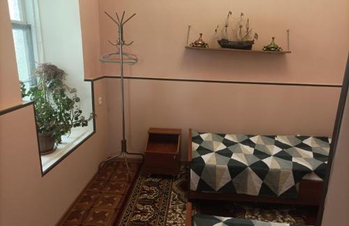 Samarkand House | Historic house