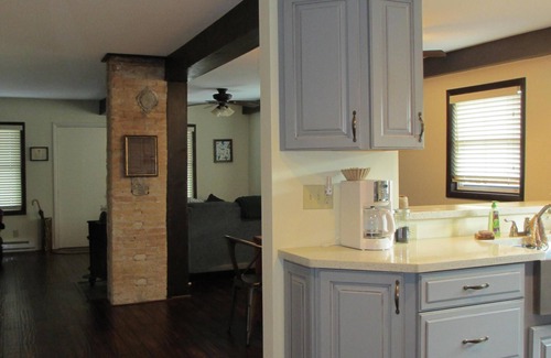 Racine House | Historic House with Lots of Charm and Beautiful Views