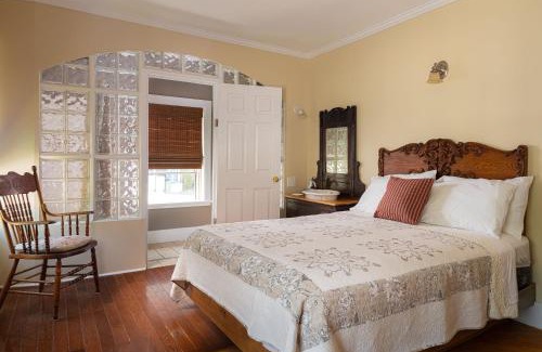 Port Albert House | Historic Inn vacation Rental