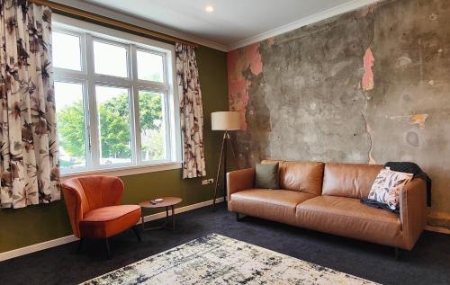 Invercargill City Centre Apartment | Historic Inner City Apartment