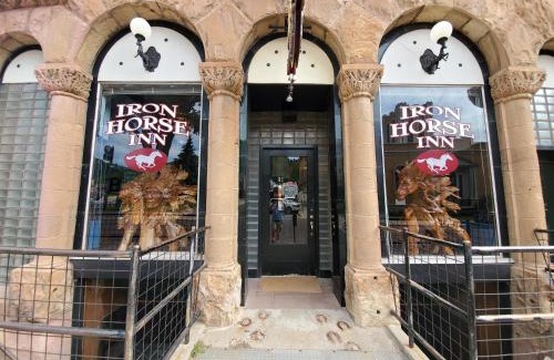 Deadwood Hotel | Historic Iron Horse Inn - Deadwood