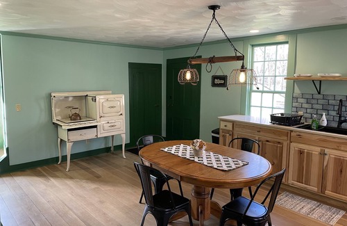 Branchton House | Historic IronMaster House at Springfield Falls