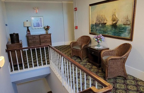 Port Clinton Apartment | Historic Island House CondoHotel-Suite3303 or Corner3306, Port Clinton