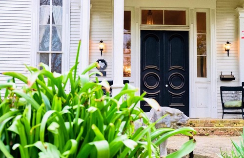 Jefferson House | Historic Jefferson French Townhouse