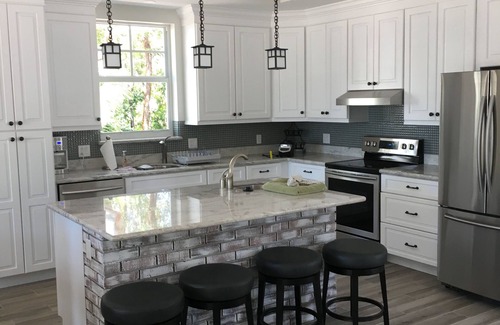 Anglers Park House | Historic Jewel of Key Largo With Two Houses on private two Acres