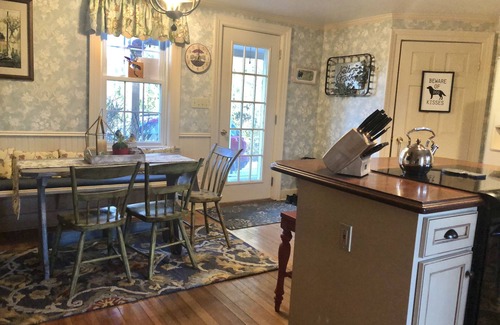 Penn Yan House | Historic Keuka Lake 1830 ‘s Victorian just outside Penn Yan
