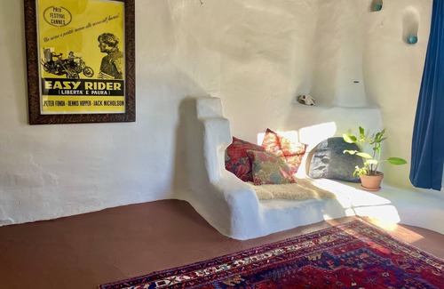 Taos House | Historic La Cumbre - Easy Writer House