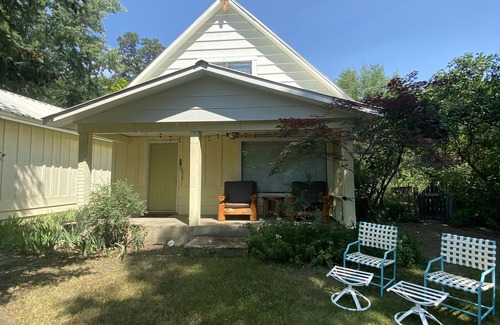 Colville House | Historic Lake Roosevelt Home