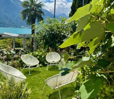 Niederried bei Interlaken House | Historic Lakeview Swiss Chalet near Interlaken