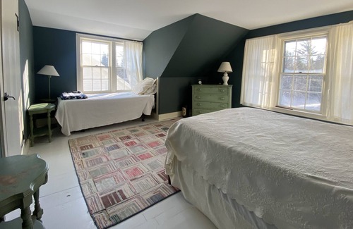 Landgrove House | Historic Landgrove Schoolhouse, close to Manchester & Skiing