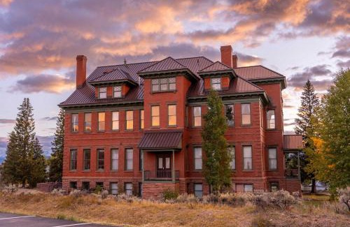 Leadville Apartment | Historic Leadville Loft: Sauna Views