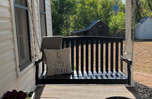 Llano Cottage | Historic lodging on the banks of the Llano River and One Block to Main Street