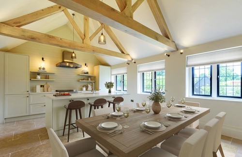 Marlow House | Historic Luxury Townhouse in Marlow