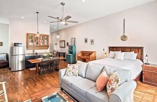 Madison House | Historic Madison Eagle Inn