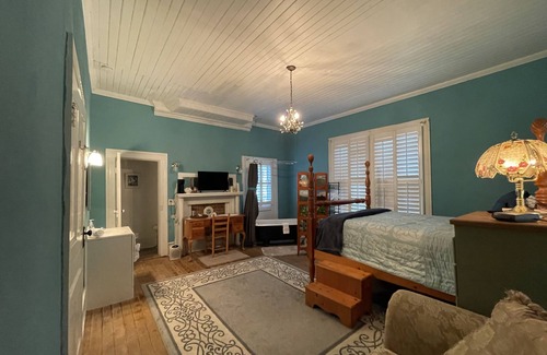 Magnolia Bed & Breakfast | Historic Magnolia Suite 1