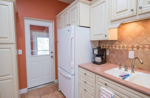 Manistee House | Historic Manistee Townhome near Downtown