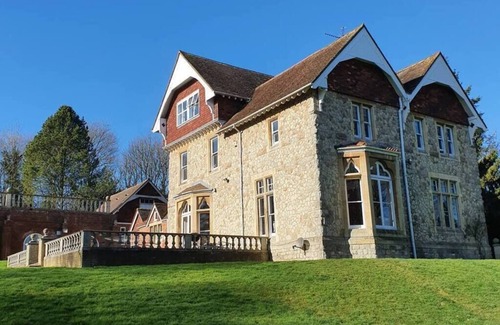 Higham House | Historic Manor House - Sleeps 16 - Pool & Hot Tub