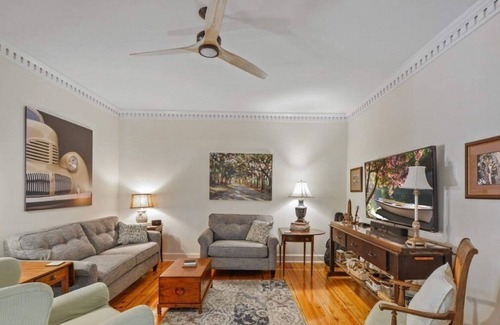 Brunswick House | Historic Manor Nestled Among the Live Oaks