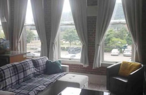 Corning Apartment | Historic Market St Apartment