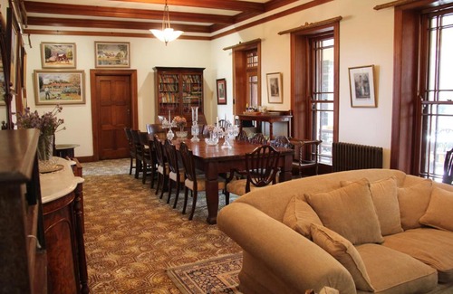 Murrumbateman Bed & Breakfast | Historic Merryville Homestead