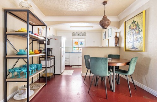 Blenman-Elm House | Historic Midtown Vacation Bungalow with Pool