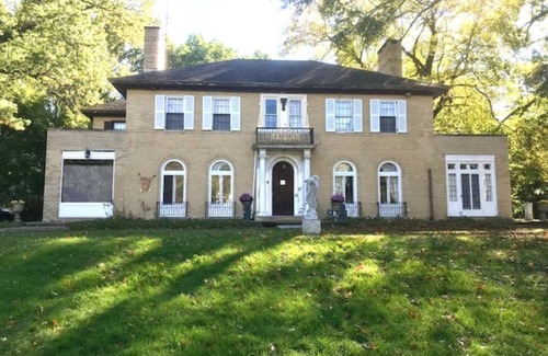 Youngstown House | Historic Mill Creek Mansion