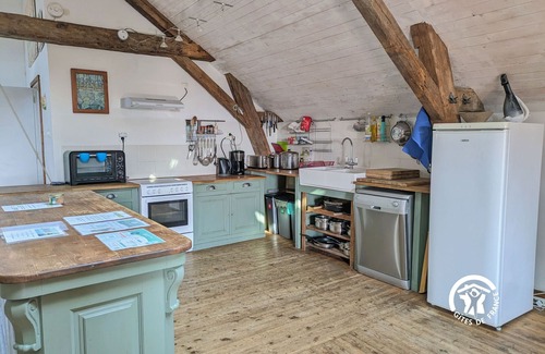 Saint-Sulpice Cottage | Historic Mill, 5 Bedrooms, River View, Billiards, Ping-Pong