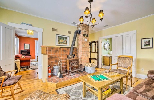 Mount Holly House | Historic Mount Holly Vacation Rental