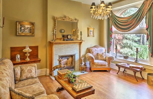 Old Louisville House | Historic Old Louisville Derby House