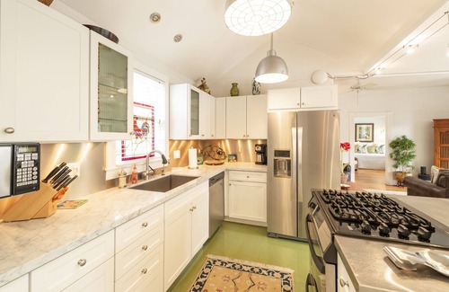 The Meadows House | Historic "Old Town" Charm