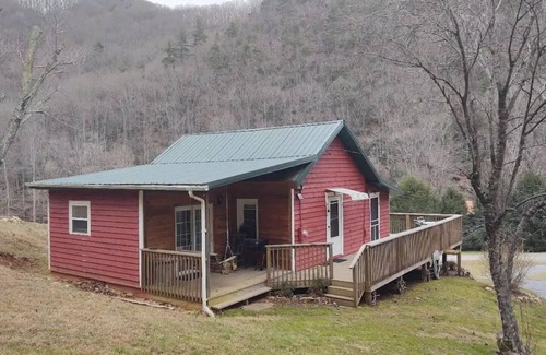 Dan River Cabin | Historic One Room Schoolhouse