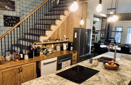Paisley House | Historic Paisley Mill Loft