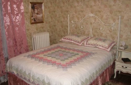 Rexford Bed & Breakfast | Historic Philip Houston House