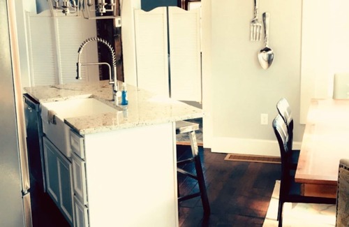 Saratoga House | Historic Property fully renovated!