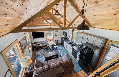 Nemo Cabin | Historic Ranger Station in the heart of Nemo, SD