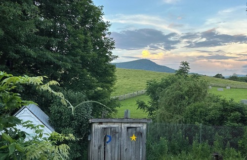 Wilson Creek House | Historic Retreat in Grayson Highlands