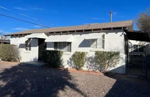 Rincon Heights House | Historic Rincon Heights 1BR and Parking