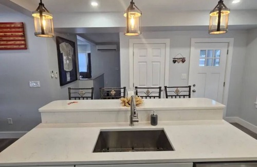 Kennebunkport House | Historic Seaward Cottage Located Mins of Dock Square