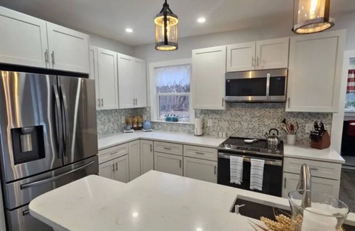 Kennebunkport House | Historic Seaward Cottage Located Mins of Dock Square