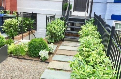 Le Droit Park Apartment | Historic ShawLeDroit Park Gem - 1 Bedroom on U St!