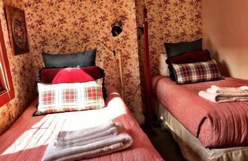 Downtown Skagway Bed & Breakfast | Historic Skagway Inn