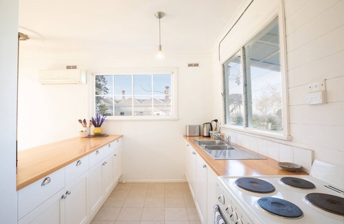 Drysdale Cottage | Historic Soho Estate, Resort Facilities -Bellarine