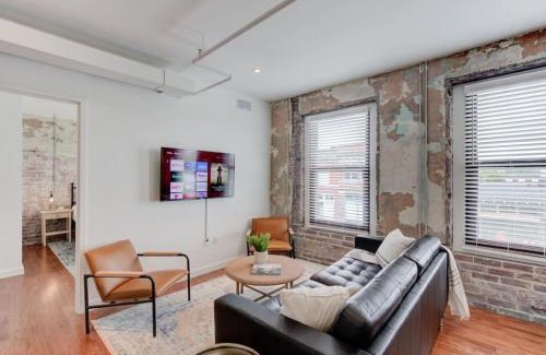South Main Historic District Apartment | Historic South Main Gem with Modern updates