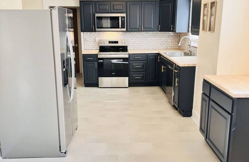 South Side Flats Apartment | Historic South Side Sanctuary