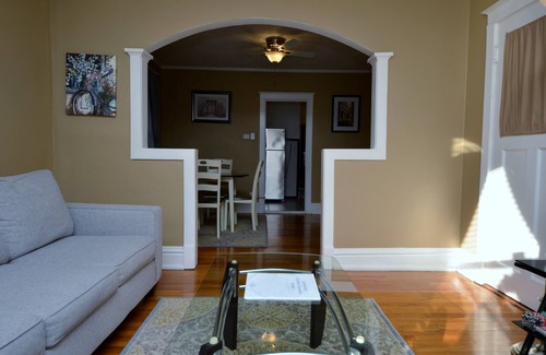Southwest Garden Apartment | Historic Southwest Gardens Neighborhood, Convenient To Everything, King Bed 1W
