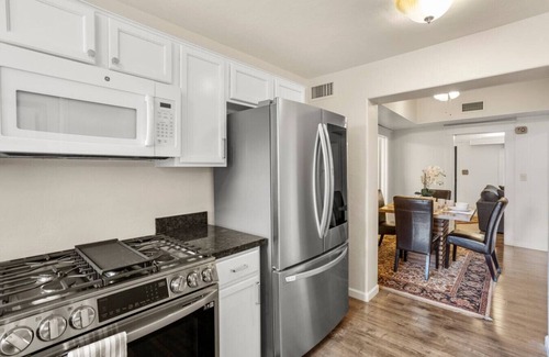 Maple-Ash House | Historic Speakeasy Inspired | 2 min walk to ASU