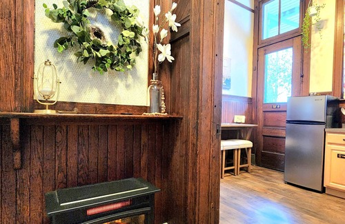 Springville Apartment | Historic Springville Train Station 2-Bedroom Hotel Apartment With Private Patio